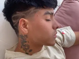 Streamate Adult Webcam of King_azahell