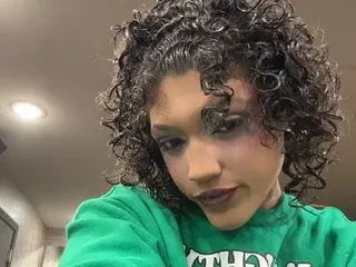 Streamate Nude Webcam of UrFavoriteGoddessAthenaaa