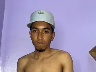 Streamate Adult Webcam of RickeyngySweet