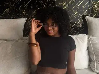 Streamate Live Porn of IrinaBlair