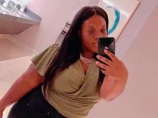Streamate Free Porn Cam of Karmakoochie