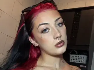 Streamate Private Sex Chat of Ravenrileyy