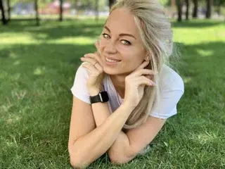 Streamate Sex Cam of Elliette