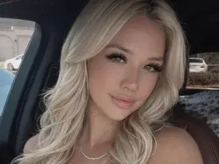 Streamate Adult Webcam of Sabrina_xx