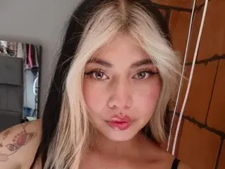 Streamate Free Live Porn of Kassye_Foxy