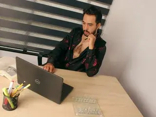 Streamate Sex Chat of AlphaYagu