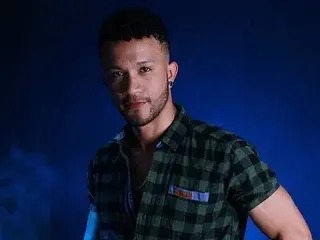 Streamate Watch Live Sex Cams of Jean_21