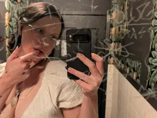 Streamate Live Porn of guttergirlfriend