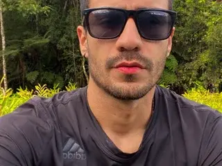 Streamate Watch Live Sex Cams of theguyhot77