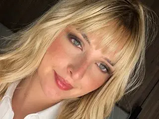 Streamate Live Sex of Angell_Blue