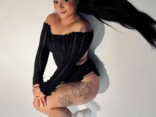 Streamate Live Porn of MaddisonMartins