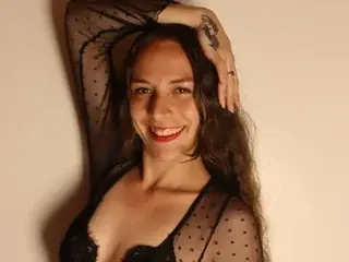 Streamate Free Porn Cam of Royalsexxx