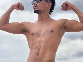 Streamate Adult Video Chat of DrakeFoxx