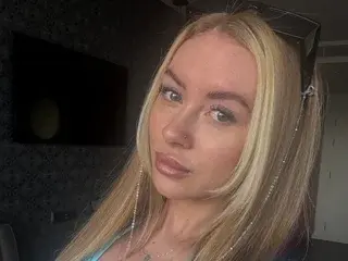 Streamate Adult Webcams of GiGiREDX