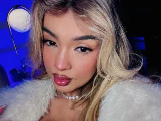 Streamate Adult Video Chat of Melissakovalenko