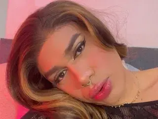 Streamate Free Porn Cam of rousexmarrie