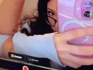 Streamate Live Porn of arabellaoki