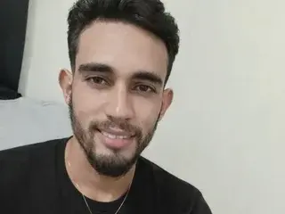 Streamate Live Sex Cam of aaron_vegga