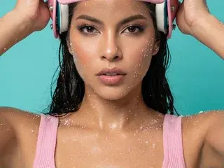 Streamate Free Porn Cam of MegannBecket