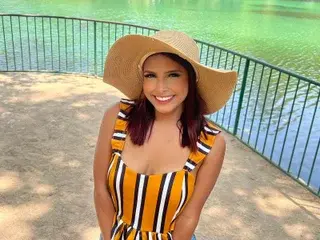 Streamate Sex Chat of AlejaHarker