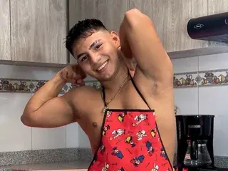 Streamate Best Webcam of RichiMontes19