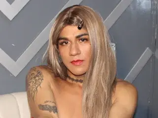 Streamate Best live sex cam show of Karina_Cutee