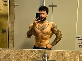 Streamate Live Sex Cam of SinNei