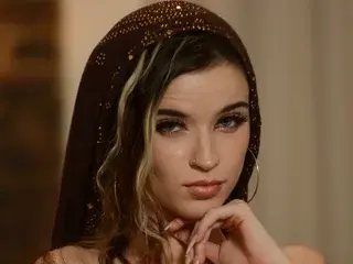 Streamate Live Sex Cam of PrincessSaharaFoxxx