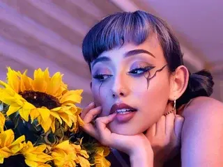 Streamate Free Porn Cam of MartiinaAlvarez