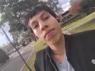 Streamate Best live sex cam show of Aeros_strock