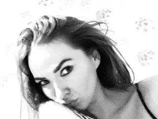 Streamate Sex Cam of Qtpetite25