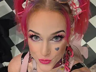Streamate Adult Webcam of HarleyLockhart