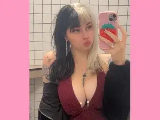 Streamate Nude Webcam of Angelina_Glass