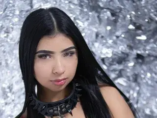 Streamate Nude Webcam of shairasweet88