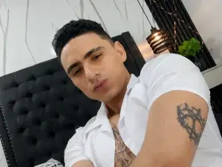 Streamate Adult Webcams of CarlosSpecter01