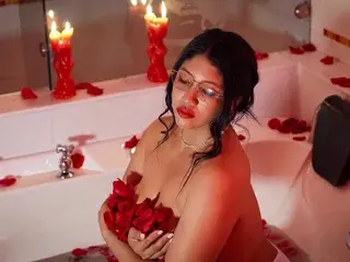 Streamate Nude Webcam of alisoncooperxxx