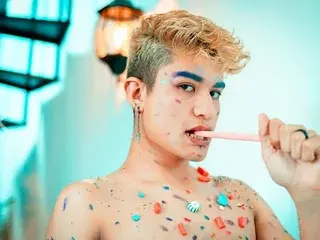 Streamate Live Porn of Theo_Rowan
