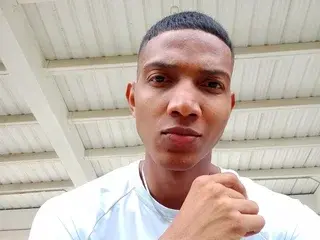 Streamate Adult Webcams of miguelmarcus