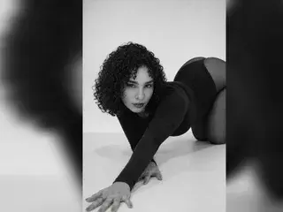 Streamate Live Sex Cam of salmaanaur