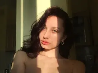 Streamate Nude Webcam of LinaBrixcx