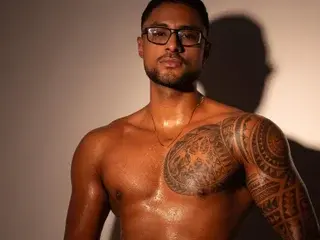 Streamate Private Sex Chat of Liam_Garcia