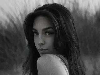 Streamate Live Sex Cam of ReneeLust101