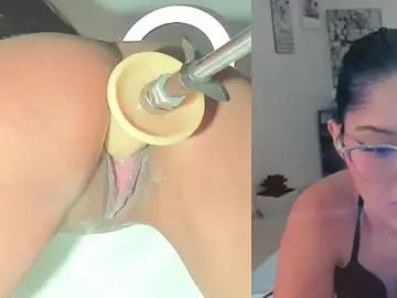 Stripchat Live Porn of sofi_velez