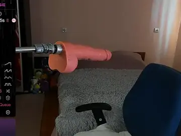 Stripchat Nude Webcam of Cherry__Girl