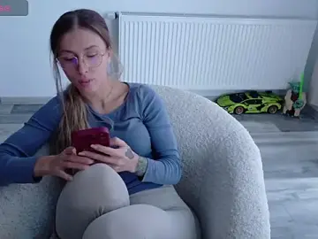 Stripchat Nude Webcam of Deidi_sweet