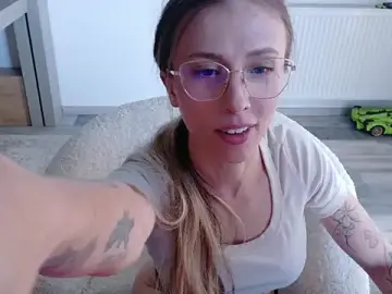 Stripchat Free Live Porn of Deidi_sweet