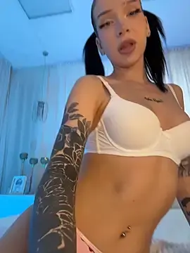 Stripchat Free Live Porn of XEye_CandyX