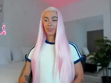 Stripchat Sex Cam of miss_tatiana_