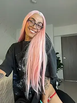 Stripchat Watch Live Sex Cams of miss_tatiana_