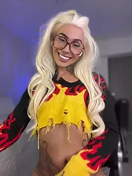 Stripchat Best live sex cam show of miss_tatiana_